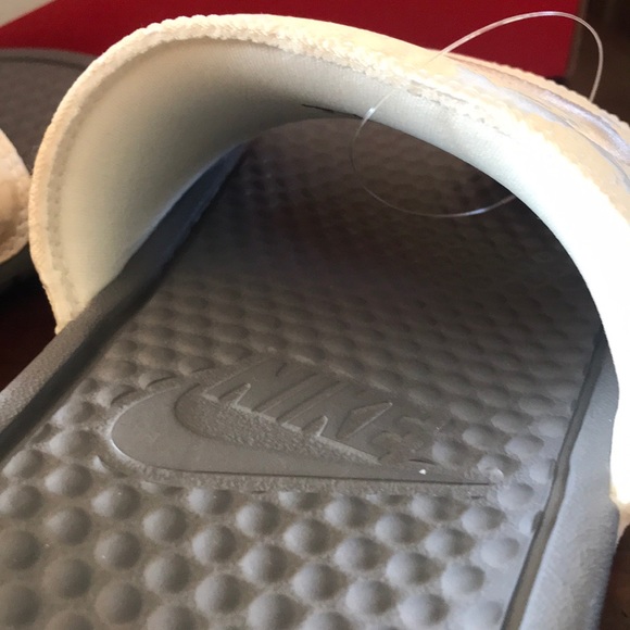 NIKE SANDALS - Picture 5 of 6